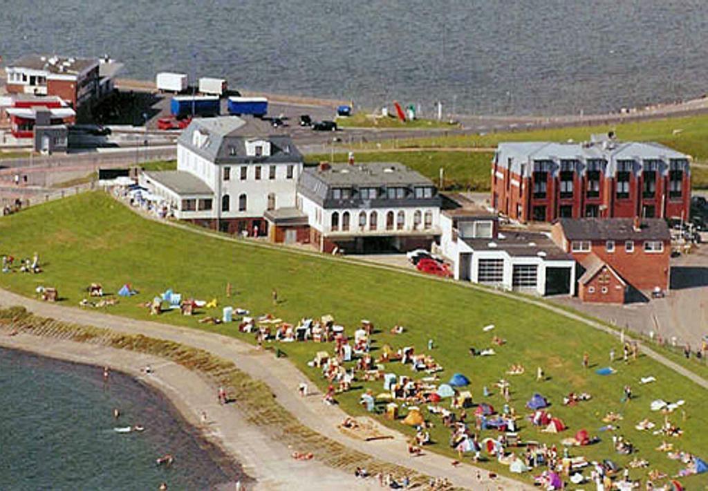 Strandhotel Dagebuell Direkt An Der Nordsee Extérieur photo